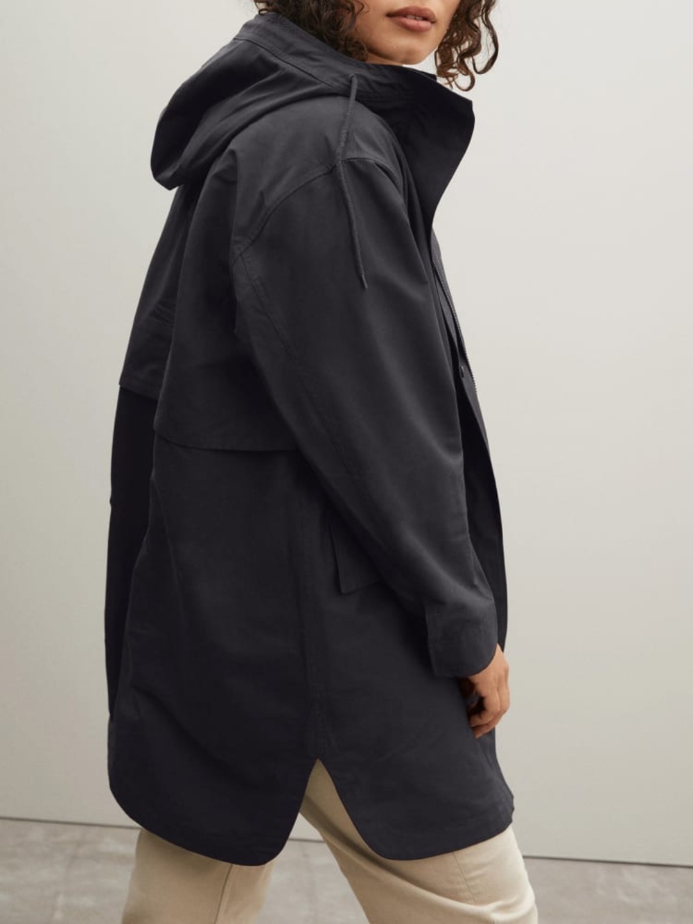 Everlane The Anorak Waterproof Rain Jacket Black Size Medium Lightweight - Picture 2 of 13